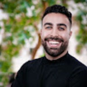 Meet your Posher, Amir